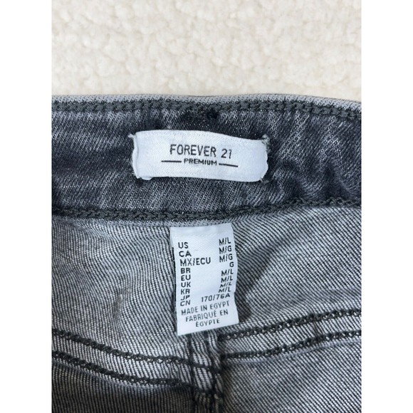 NWT Forever 21 Premium Universal Fit Women's Size M-L Black Denim Jeans‎ - Picture 2 of 9